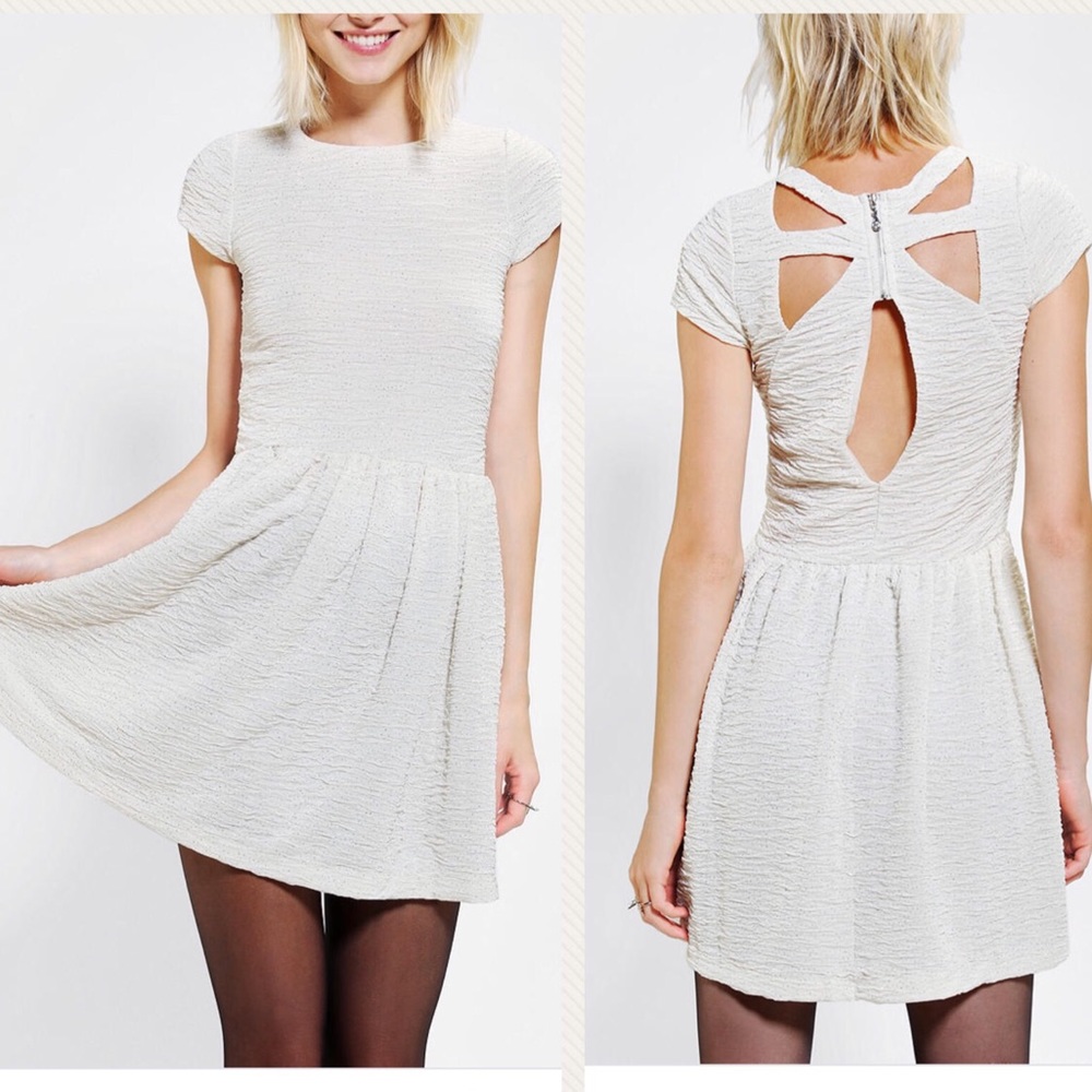 ✨ Kimchi Blue Ivory Sparkle Back Cutout Dress ✨